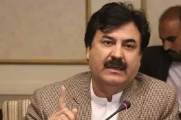 رہنما پی ٹی آئی وزیر شوکت یوسفزئی علیمہ خان کی سیاسی سرگرمیوں پر پھٹ پڑے