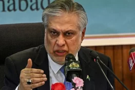 ناراضگی کے نام پر وائلنس کی اجازت نہیں، اسحاق ڈار