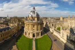 عمران خان کی بحیثیت چانسلر نامزدگی کیخلاف آکسفورڈ یونیورسٹی میں پٹیشن دائر