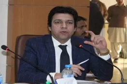 فیض حمید اور پی ٹی آئی ایک ہی سکے کے 2 رخ ہیں، سینیٹر فیصل واوڈا