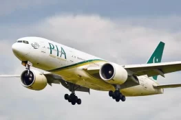 پی آئی اے نے دوران پرواز ویڈیوز بنانے پر پابندی عائد کردی