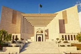 آرٹیکل 63 اے کی تشریح کے فیصلے کیخلاف نظرثانی اپیلوں پر سماعت کل تک ملتوی