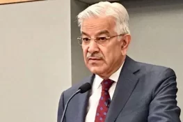 سابق وزیراعظم عمران خان کو مذاکرات کی پیشکش کی، لیکن انہوں نے جواب تک نہیں دیا، خواجہ آصف