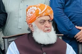 کے پی میں گورنر راج لگانے کے حالات نہیں ہیں، مولانا فضل الرحمان