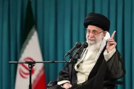 بھارتی مسلمانوں کے حق میں آواز اٹھانے پر مودی سرکار آیت اللہ خامنہ پر چراغ پا