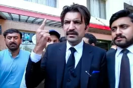 عدالت نے شیر افضل مروت کو کسی بھی مقدمے میں بغیر اجازت گرفتار کرنے سے روک دیا