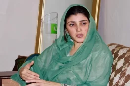 علی امین گنڈا پور کی دوسری شاخ منظور پشتین ہے، عائشہ گلالئی