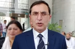 آئینی ترمیم کے حوالے سے کوئی مسودہ شیئر نہیں کیا گیا، بیرسٹر گوہر