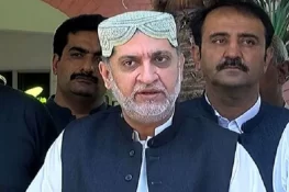 حکومت اور اپوزیشن کی سردار اختر مینگل سے استعفیٰ واپس لینے کی اپیل