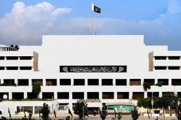 پارلیمنٹ گرفتاریاں: سارجنٹ ایٹ آرمز سمیت 4 سکیورٹی اہلکار معطل