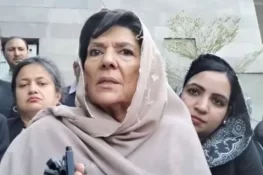 8 فروری کا سونامی اب 8 ستمبر تک پہنچ چکا ہے، علیمہ خان