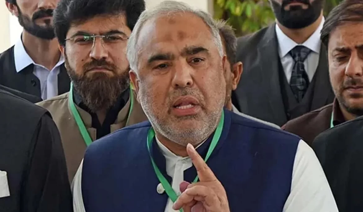 حکومت ترمیم سے آئین کا حلیہ بگاڑنے جارہی ہے، اسد قیصر