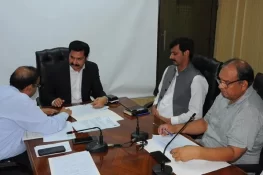 ڈپٹی کمشنر گجرات کی زیر صدارت ڈسٹرکٹ کوالٹی کنٹرول بورڈ کا اجلاس