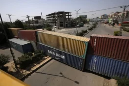 پی ٹی آئی کا جلسہ: اسلام آباد کے داخلی اور خارجی راستوں کو بند کرنے کا فیصلہ