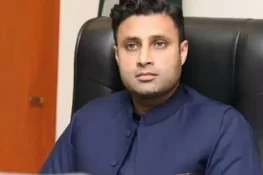 190 ملین پاؤنڈ ریفرنس: اشتہاری ملزم زلفی بخاری کی جائیداد ضبط کرنے کے احکامات جاری