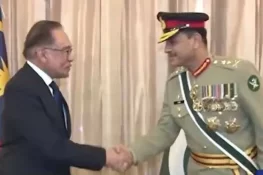 آرمی چیف سے ملائیشین وزیراعظم کی ملاقات، باہمی دلچسپی کے امور پر تبادلہ خیال