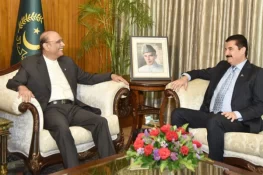 صدر پاکستان نے گورنر پختونخوا کو اسلام آباد طلب کر لیا