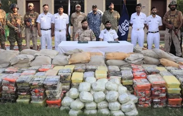 پاک بحریہ کا آپریشن،145 ملین ڈالر کی بھارتی ساختہ منشیات ضبط