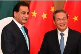 ایاز صادق کی چینی وزیراعظم سے ملاقات، دو طرفہ تعاون کے فروغ پر اتفاق