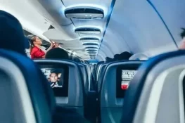 آسٹریلوی ایئر لائن میں دوران پرواز فحش فلم چل گئی