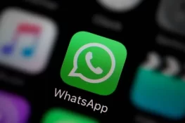 صارفین کیلئے مفت واٹس ایپ سروس اپنے لیے پیسہ کیسے کماتی ہے؟