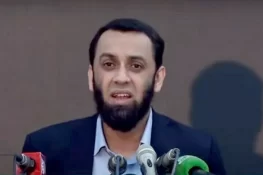 بشریٰ بی بی لاشیں گرانے کی منصوبہ بندی کیساتھ آئی ہے، عطا تارڑ