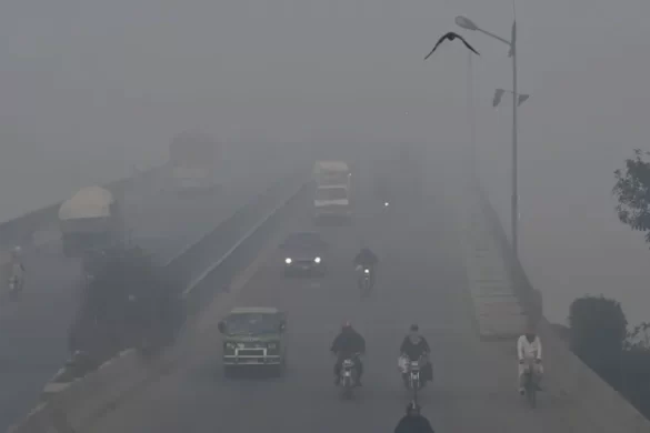 پنجاب میں اسموگ بے قابو، سرکاری میٹنگز بھی آن لائن کرنے کا فیصلہ