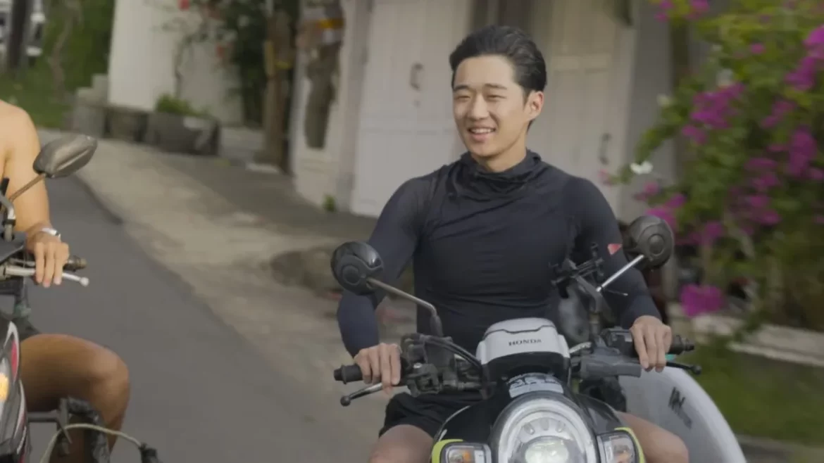 24 سالہ نوجوان نے صرف 30 گھنٹے کام کرکے سالانہ 7 کروڑ سے زائد کمانے کا راز بتادیا