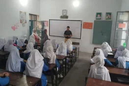اسسٹنٹ کمشنر بلال زبیر کا گورنمنٹ گرلز ہائی سکول بیو والی کا دورہ