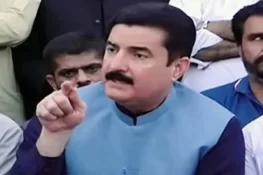 فیصل کریم کنڈی کا اسلام آباد پر چڑھائی کی صورت میں صوبائی حکومت کیخلاف سخت ایکشن کا مشورہ