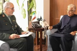 خواجہ آصف کی نائب ایرانی وزیر دفاع سے ملاقات
