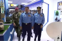 ایئر چیف مارشل کا بین الاقوامی دفاعی نمائش آئیڈیاز کا دورہ