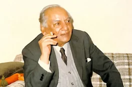 اردو کے عہد ساز شاعر فیض احمد فیض کو مداحوں سے بچھڑے 40 سال بیت گئے