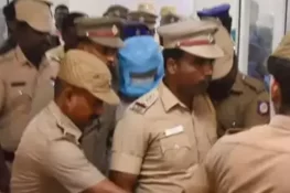 ماں کے علاج میں مسائل پیدا کرنے پر بیٹے نے ڈاکٹر کو زخمی کردیا