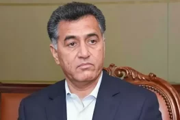 سابق ڈی جی آئی ایس آئی فیض حمید کو چارج شیٹ کردیا گیا