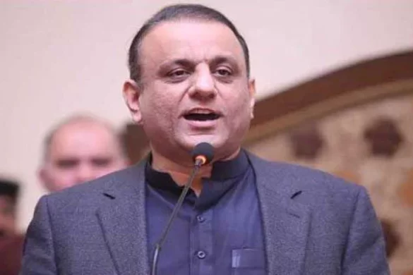 پی آئی اے کی پرائیویٹائزیشن کیلئے امور تیزی سے نمٹائے جا رہے ہیں، عبدالعلیم خان