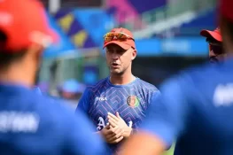 افغان کرکٹ بورڈ کے ہیڈ کوچ کو 1 سال کی توسیع دیدی گئی