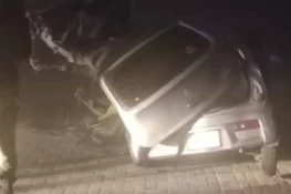 شدید دھند: گنے سے لدی ٹرالی کا کار سے تصادم، 6 افراد جاں بحق