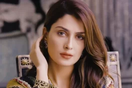 کامیابی حاصل کرنے کیلئے مشکلات سے لڑنا پڑتا ہے، عائزہ خان