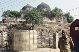 بابری مسجد کی شہادت کو 32 سال بیت گئے
