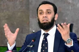 پی ٹی آئی نوسر بازوں کی جماعت ہے، عطاء تارڑ