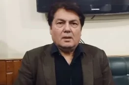 جعلی حکومت کرم کے حالات پر تماشا دیکھنا بند کرے، بیرسٹر سیف