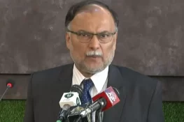 پاکستان ریڈ زون سے نکل کر گرین زون میں آچکا ہے، احسن اقبال