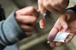 تعلیمی اداروں میں کارروائیاں، منشیات سپلائی کرنیوالے ملزم گرفتار