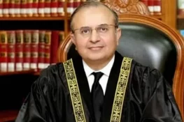 جسٹس منصور علی شاہ کی سپریم کورٹ میں بطور انتظامی جج ذمہ داریاں ادا کرنے سے معذرت