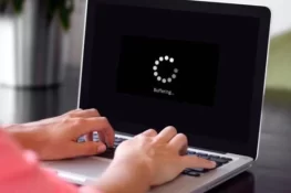 انٹرنیٹ اسپیڈ کا مسئلہ 3 ماہ میں حل ہونے کا امکان ہے: چیئرمین پاشا