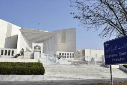 فوج کو ہی بارڈر سنبھال کر ملک کا دفاع کرنا ہوتا ہے، اسکا ڈسپلن قائم ہے، جسٹس جمال مندوخیل