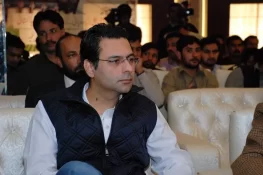 مونس الٰہی دہرے قتل کے مقدمے میں اشتہاری قرار