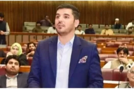 الیکشن کمیشن کا فیصلہ معطل:عادل بازئی کی قومی اسمبلی کی رکنیت بحال