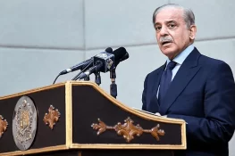 غریب ممالک میں لڑکیوں کی تعلیم تک رسائی یقینی بنانا ہوگی، وزیراعظم